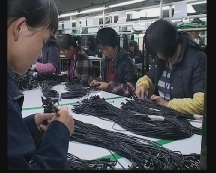 2018上半年全镇发放各类就业补贴157.22万元