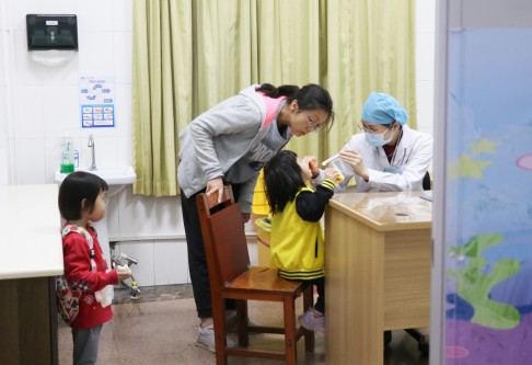 格式工厂3【标题】乍暖还寒 谨防上呼吸道感染.jpg