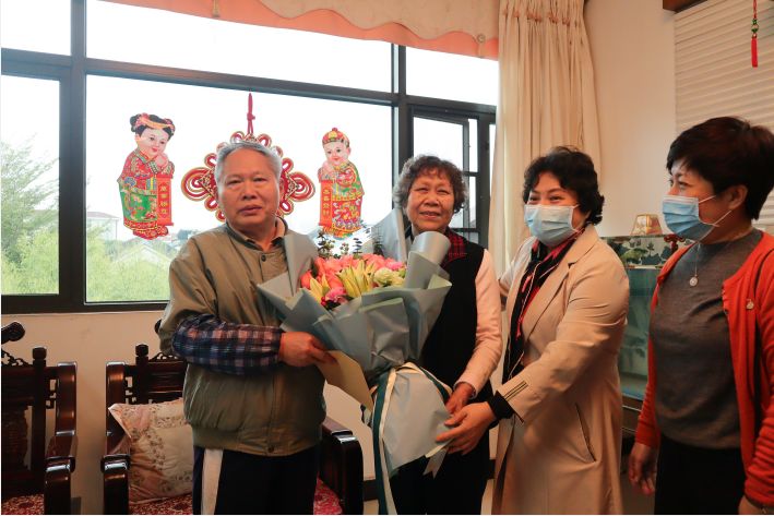 慰问援外医护人员家属.png