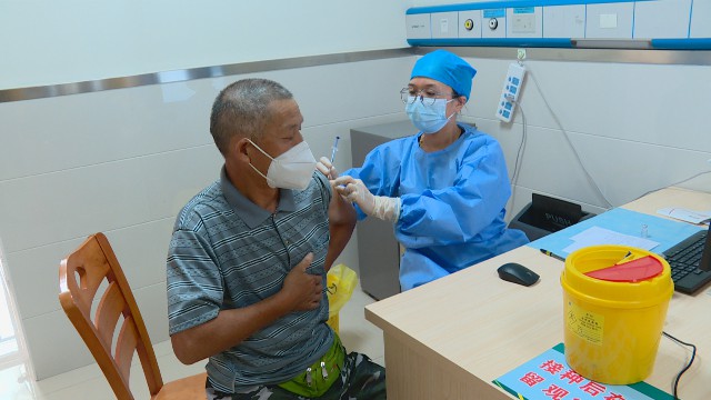 0708今天起对60岁及以上人群展开疫苗接种_2021-07-08_17-51-29.jpg