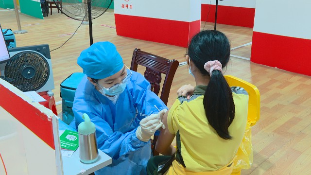 1102三到十一岁学生接种疫苗_2021-11-02_15-39-10.jpg
