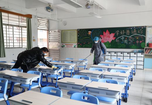 开学在即 长安一小做足准备工作_结果.jpg