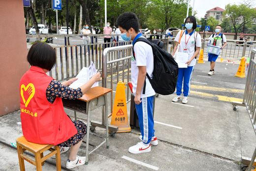 长安实验中学 占有兵 摄 (2)_结果.jpg
