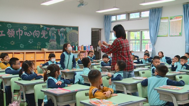 0420一到三年级学生复课_2022-04-20_15-42-13.jpg