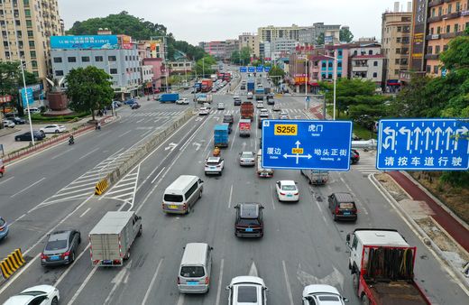 拓宽并调整车道 太安路厦边大街路口升级改造完成_结果.jpg