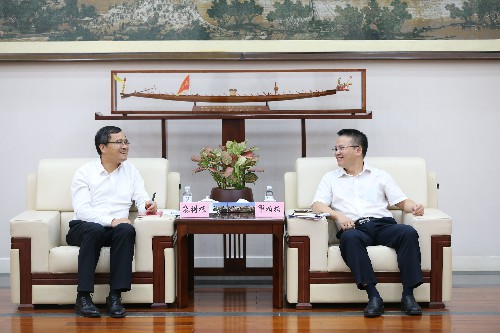 2.东莞广播电视台到大朗开展主题采访活动 (3)~1.jpg