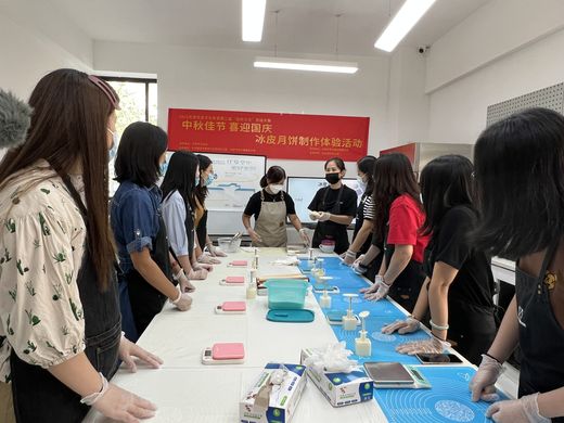 何伟琪摄 (2)_结果.jpg