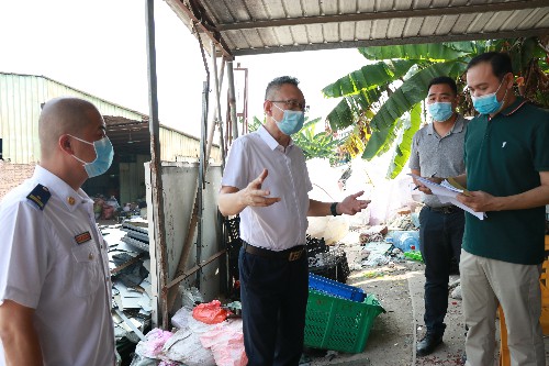 1【标题】大朗加强废品收购行业安全管理 提升辖区安全保障 (8)~1.jpg