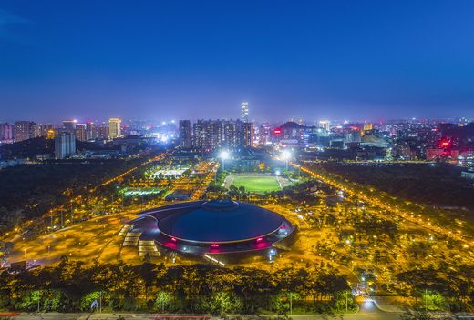 封面：廖志忠摄影：长安体育公园(2020年4月)_结果.jpg