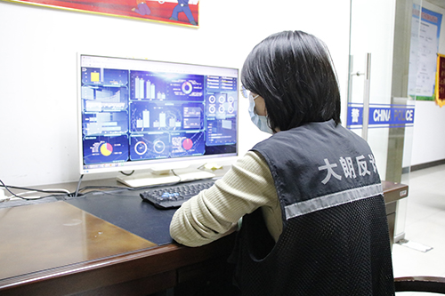 3【标题】防疫、反诈两手抓.JPG