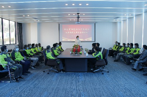 2.学习贯彻党的二十大精神“莞邑百姓宣讲”活动进企业 (2)~1.jpg