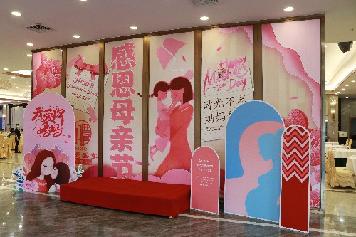 3【标题】母亲节订餐火爆 (1)~1.jpg