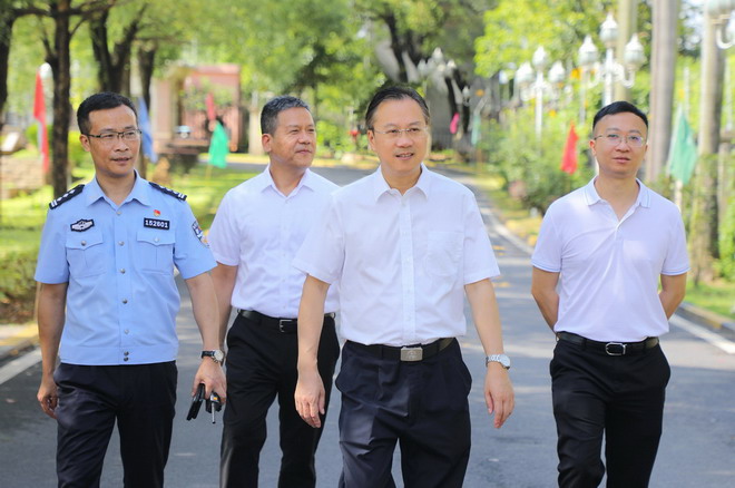 1_调整大小.jpg
