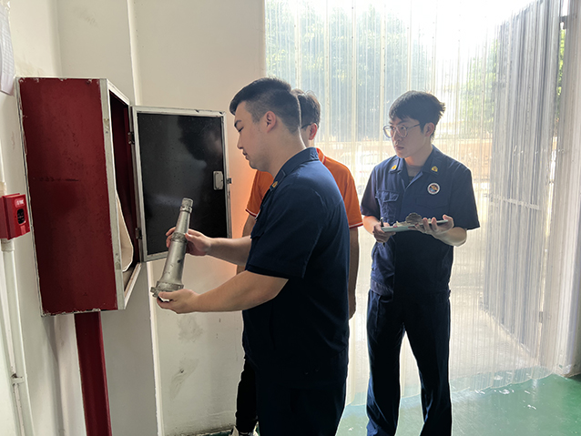 凤岗镇平安企业创建开启“加速度”（图4）.jpg
