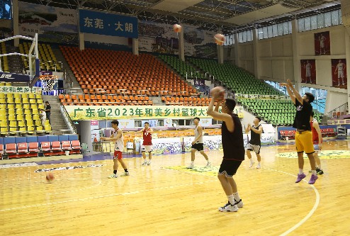 4【标题】大朗男篮全力以赴备战全运会！ (2)~1.jpg