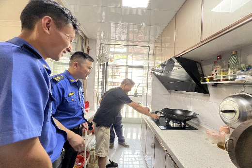 何伟琪 摄 (3)_结果.jpg