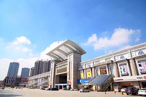 3【标题】大朗毛织迸发时尚活力.jpg