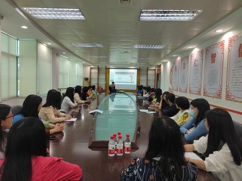 01【简讯】20230308 春雅之约，尽显芳华（——道滘医保分局开展三八妇女节活动）_1