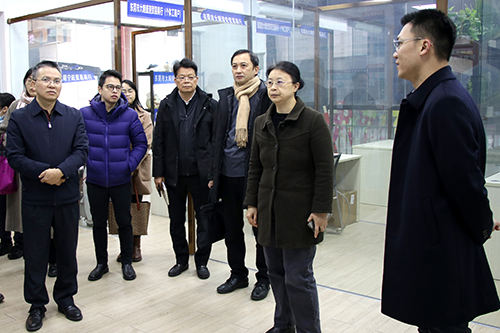 1【标题】省统计局到大朗镇开展五经普调研工作.JPG