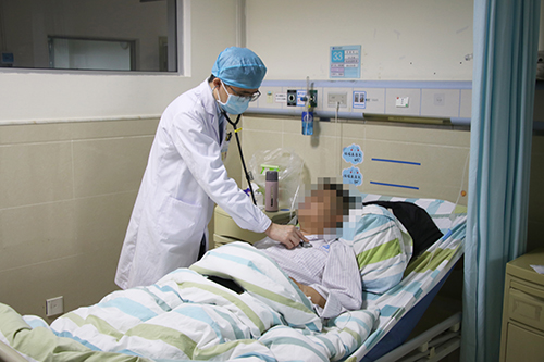 4【标题】乍暖还寒 谨防上呼吸道感染.JPG