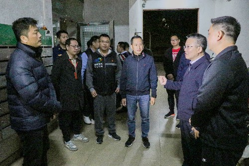 1【标题】大朗开展电动车消防检查行动 (3)~1.jpg