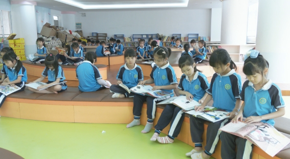 厚街：超2万人共读半小时  大力推动全民阅读.png