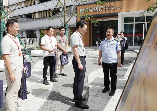 停车楼.jpg