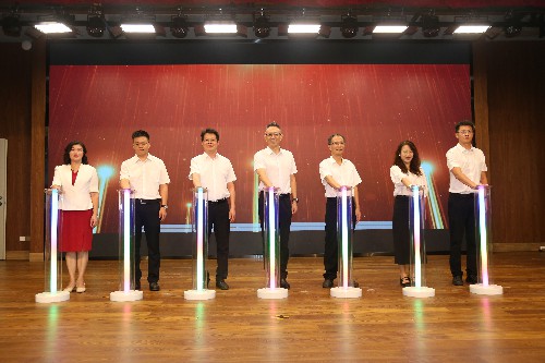 1【标题】大朗宏育学校扩建项目落成启用仪式顺利举行(15)~1.jpg