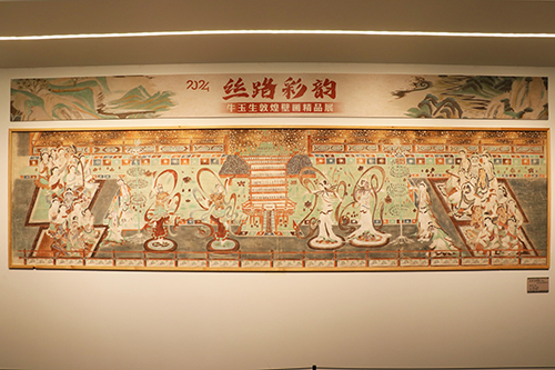 2【标题】“丝路彩韵”——牛玉生敦煌壁画精品展今日开展.JPG