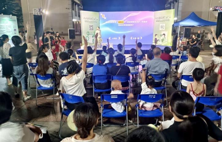 政策宣传正当“秋”，虎门医保分局“夜间讲堂”走进龙眼社区.docx_4