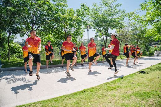 长盛社区龙舟队 麦颖锋摄 (1)_结果.jpg