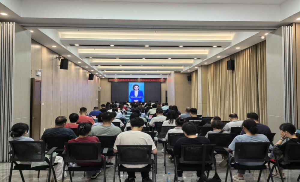 谢岗镇开展2025年医保基金监管专题宣讲、医保政策进基层暨“莞家福”宣传推广会20250506(插图版).docx_2