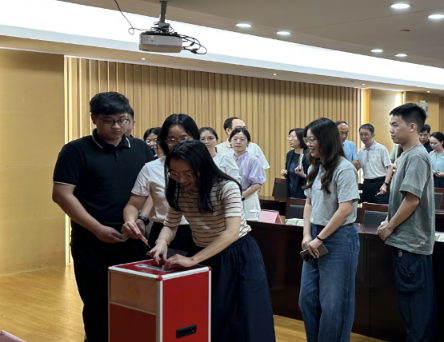 （250522）简讯：市医保局开展“莞家福”公益捐款活动.docx_1