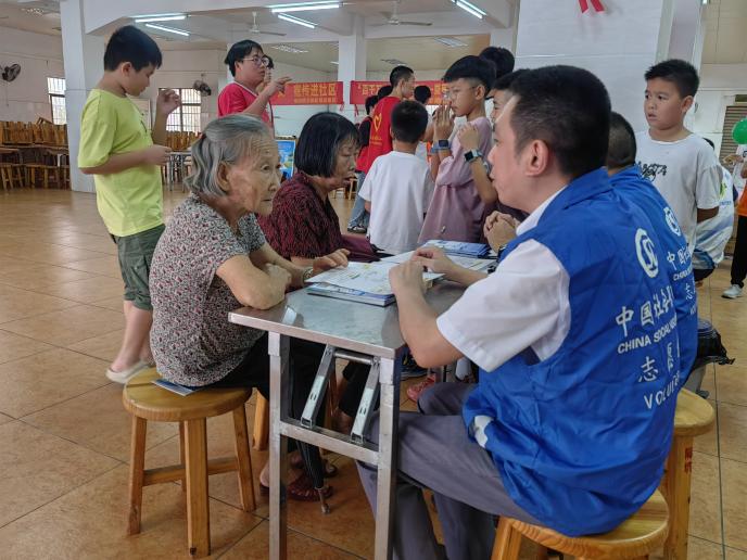 （4）20250801横沥医保分局工作信息：横沥医保分局开展“百千万·莞一夏”暨医保服务进基层活动.docx_2