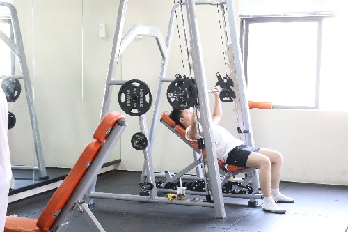 5【标题】全民健身日:一起燃烧卡路里 (3)~1.jpg