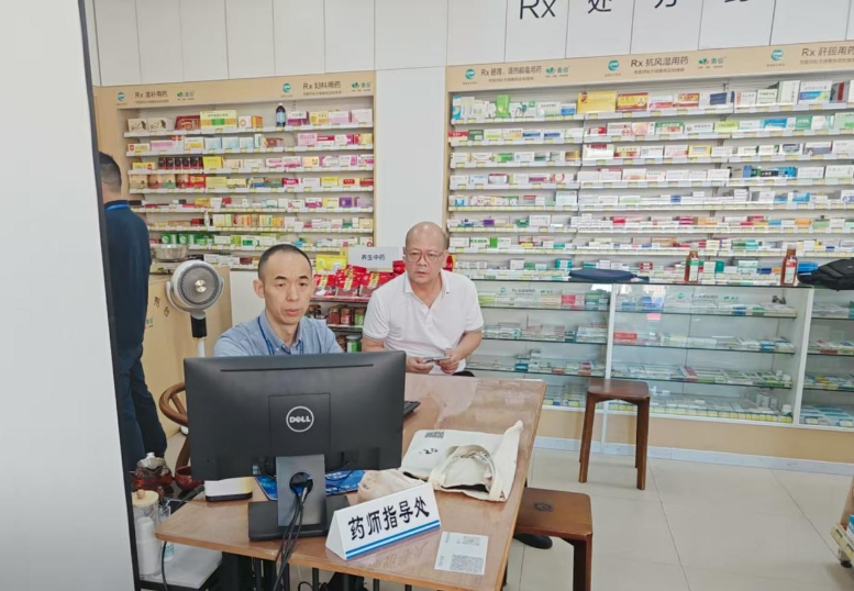 7黄江医保分局开展定点零售药店专项检查（黄江医保工作信息2025年第7期）.docx_1