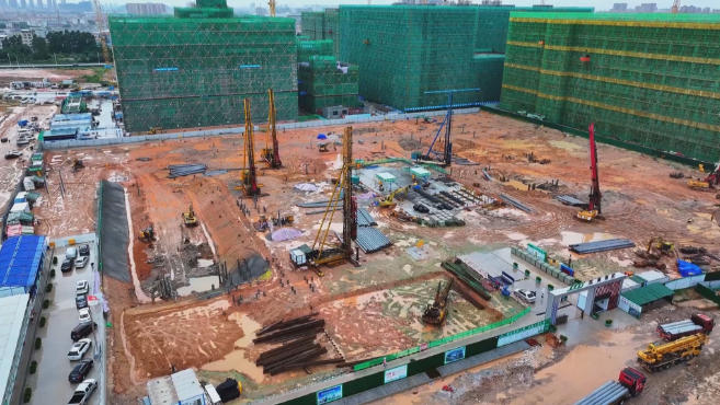 厚街：宝讯塑胶模具总部桩基工程收尾 打造智能制造新基地.jpg