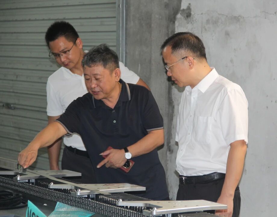 微信图片_2025-10-14_144552_739.jpg