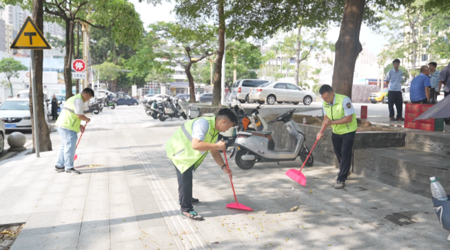 厚街:持续开展爱国卫生运动 全力筑牢健康防线.png