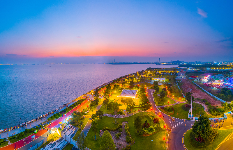 滨海湾海岸线.png