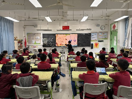 2【标题】垃圾分类践于行 环境教育植于心 (4)~1.jpg