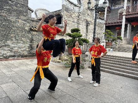 3【标题】蔡边村寒假传统文化培训班火热开展  (4)~1.jpg