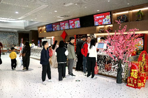 2【标题】贺岁电影陪你过大年 (4)~1.jpg