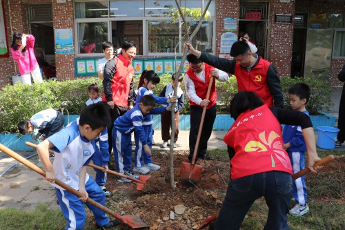 格式工厂1【标题】植树造林 为大朗添新绿1.jpg