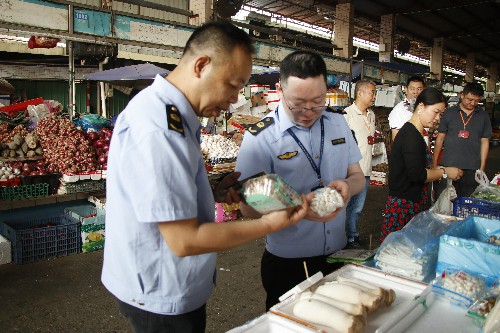 3【标题】加强毒蘑菇监管 保障市民食品安全 (1)~1.jpg