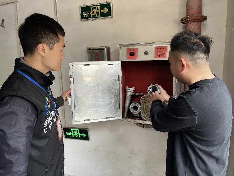 4【标题】大朗：加强分租式厂房安全生产隐患排查 (3)~1.jpg