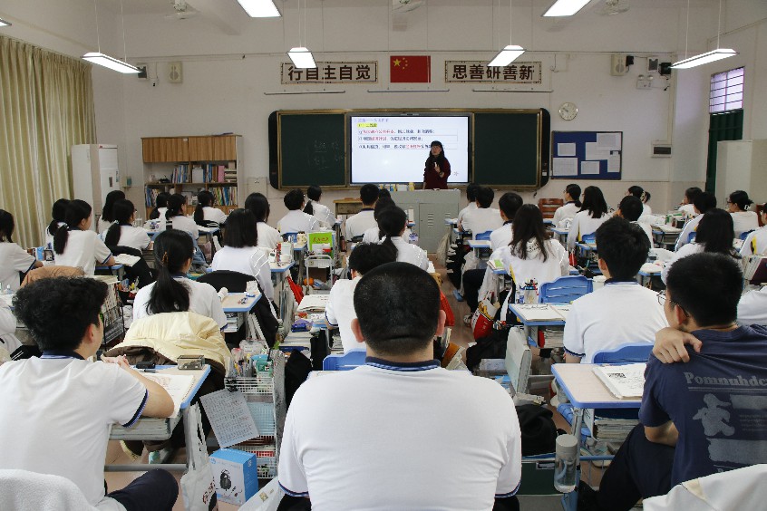 3【标题】高三学子积极冲刺高考 (2)~1.jpg