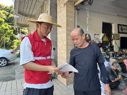 1【标题】“党群携手清蚊患 同心协力护健康 (10)~1.jpg