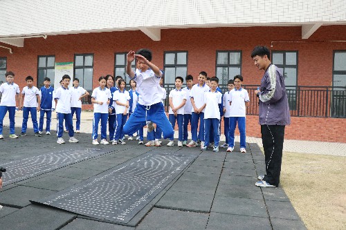 3【标题】东莞体育中考改革落地松湖朗中 过程培养+个性选择 + 多元赋能 助力学子全面发展 (1)~1.jpg