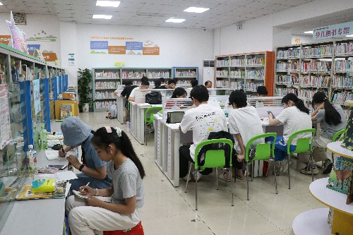 2【网站】书香润假期 阅读度“五一”~1.jpg